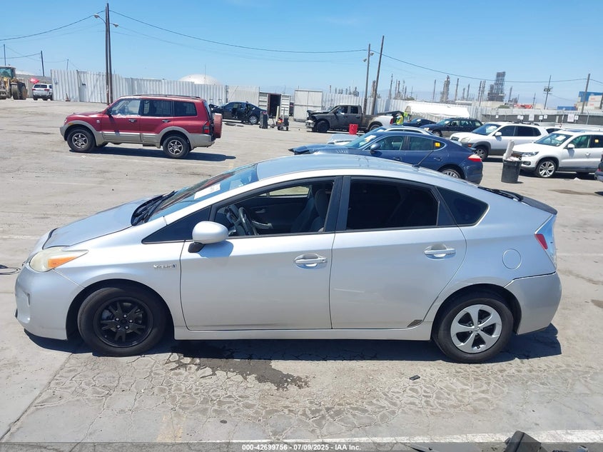 2012 TOYOTA PRIUS VIN: JTDKN3DU8C5423117