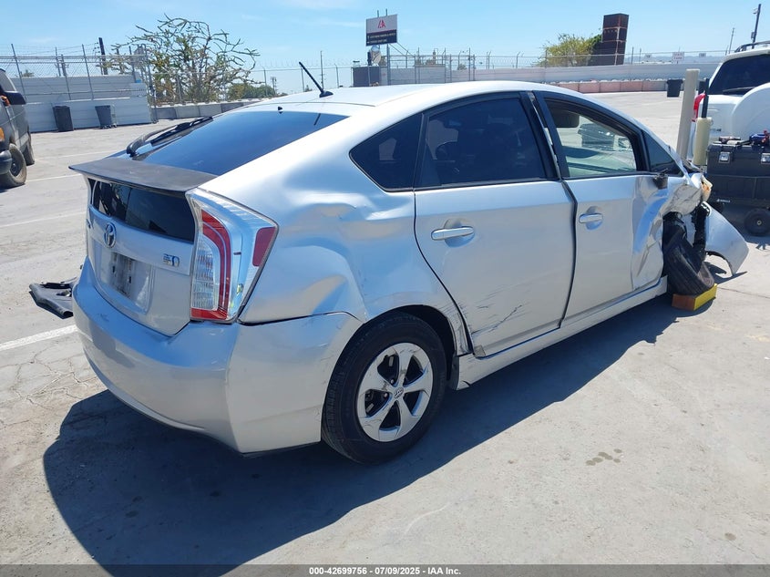 2012 TOYOTA PRIUS VIN: JTDKN3DU8C5423117