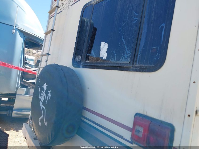 1996 Chevrolet G30 VIN: 1GBJG31K9TF109497 Lot: 42700154