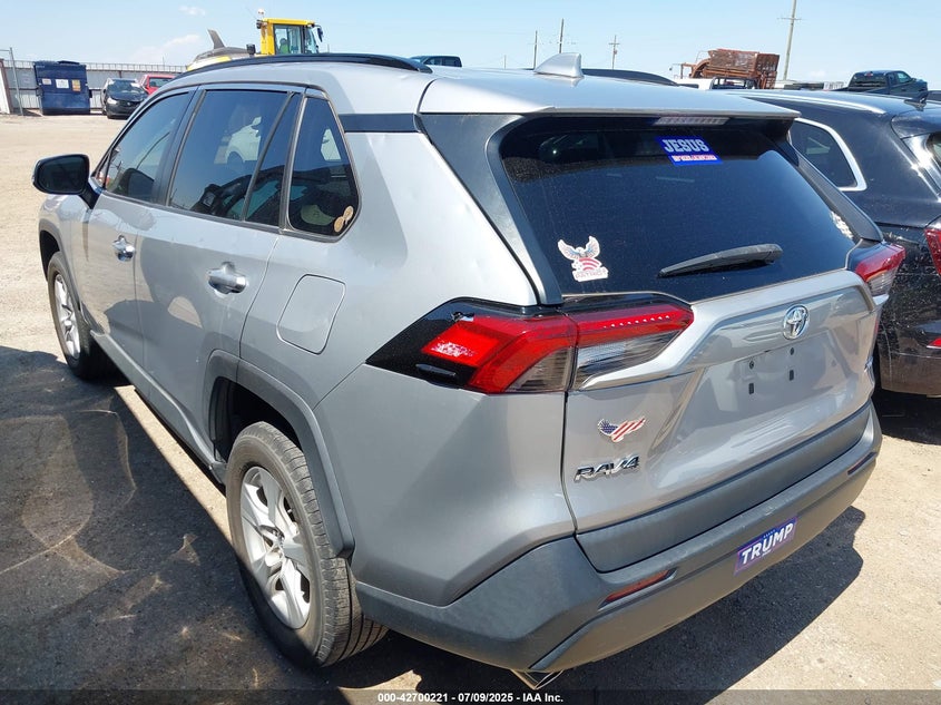 2019 TOYOTA RAV4 XLE - 2T3W1RFV0KW004725