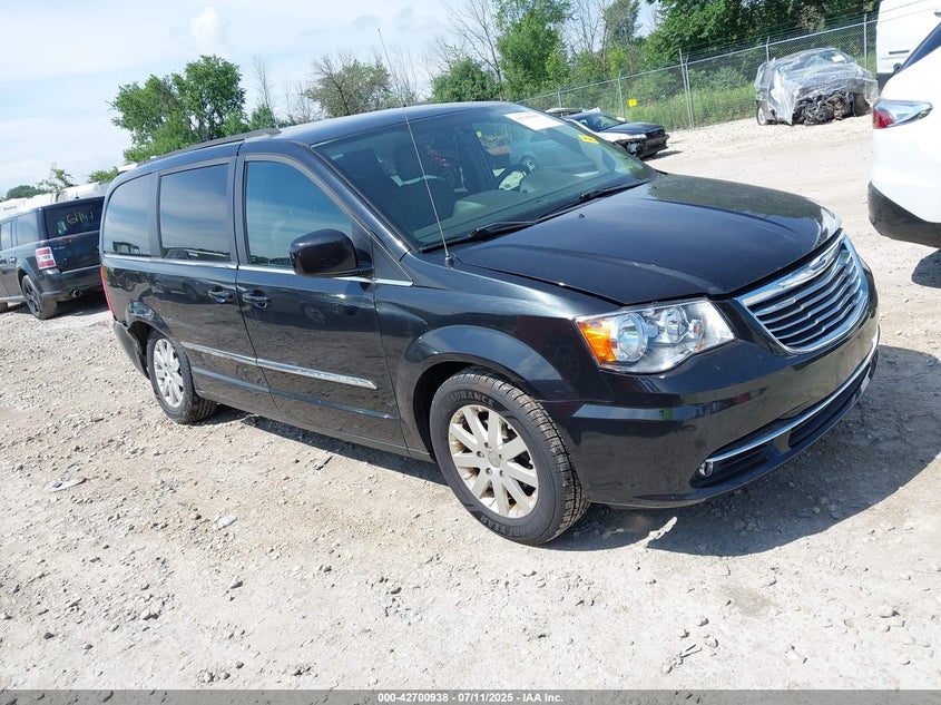 2A4RR8DG6BR605632 2011 Chrysler Town & Country Touring-L auction photo 1