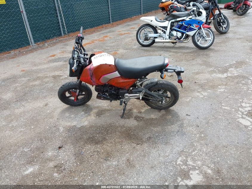 2025 Honda Grom 125 VIN: MLHJC9218S5309000 Lot: 42701531
