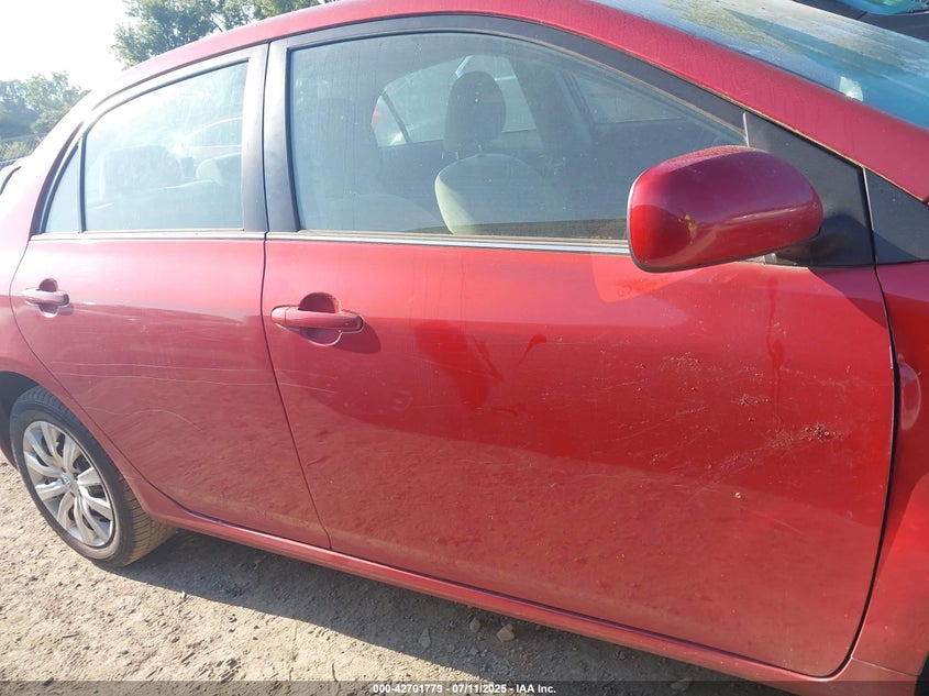 2013 TOYOTA COROLLA LE - 5YFBU4EE9DP096070