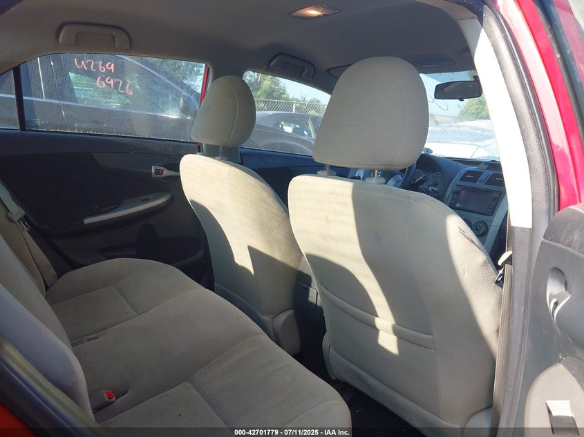 2013 TOYOTA COROLLA LE - 5YFBU4EE9DP096070