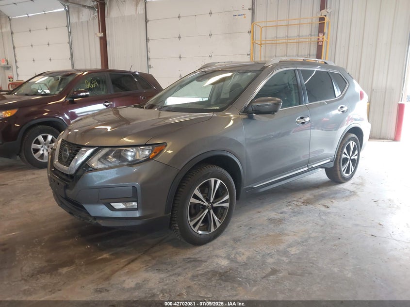 2018 NISSAN ROGUE SV/SL - 5N1AT2MV0JC733237