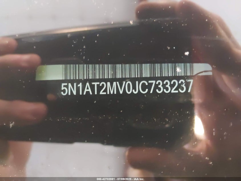 2018 NISSAN ROGUE SV/SL - 5N1AT2MV0JC733237