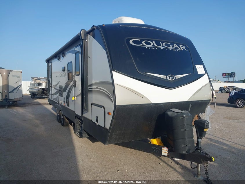 4YDT26R28LV500572 2020 Keystone Rv Other auction photo 1