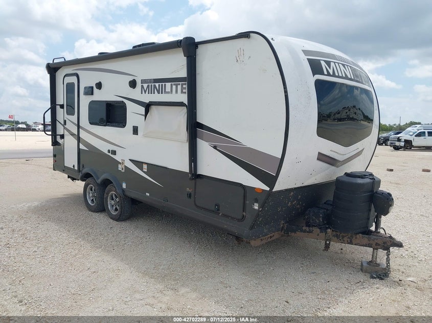 4X4TRLW28RD458026 2024 Forest River Rockwood Mini Lite auction photo 1