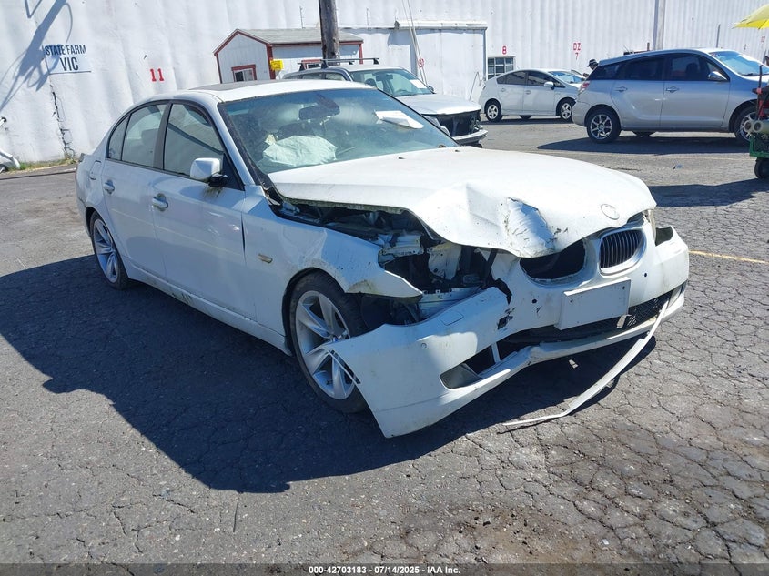 2009 BMW 528I