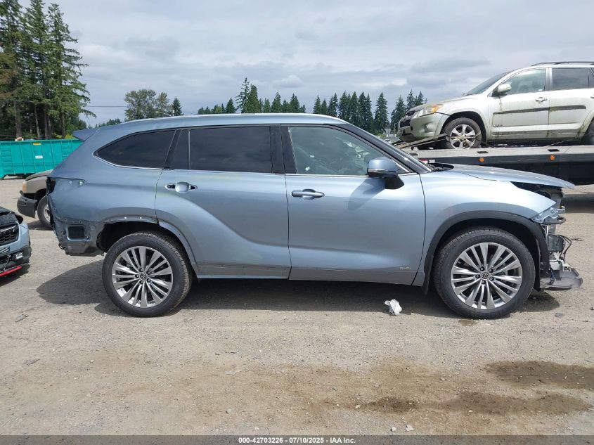 2023 Toyota Highlander - 5TDEBRCH1PS107605