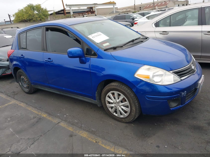 NISSAN VERSA 1.8S