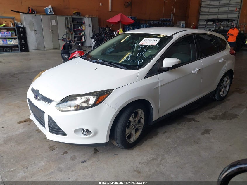 Vin: 1fadp3k29dl369477, lot: 43197718, ford focus se 20132