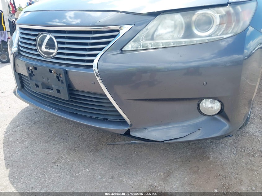 2013 LEXUS ES 350 VIN: JTHBK1GG8D2035857