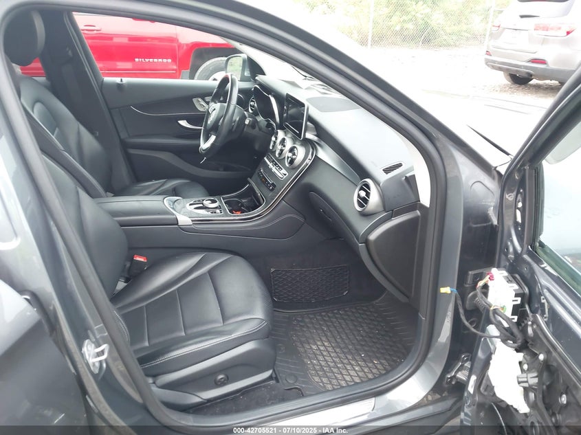VIN WDC0G4KB4JV058855 2018 MERCEDES-BENZ GLC 300 4MATIC