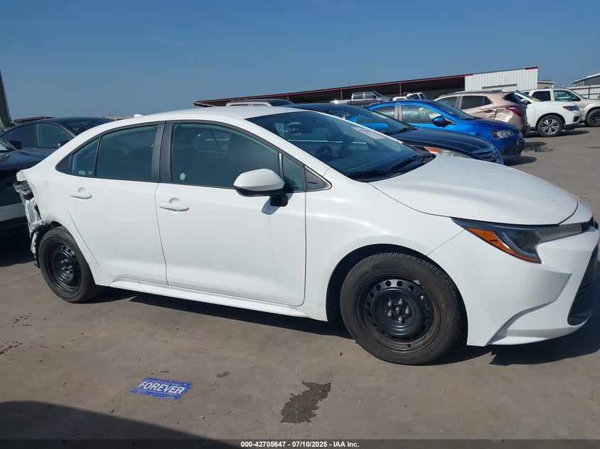 2025 TOYOTA COROLLA LE - 5YFB4MDE8SP263307