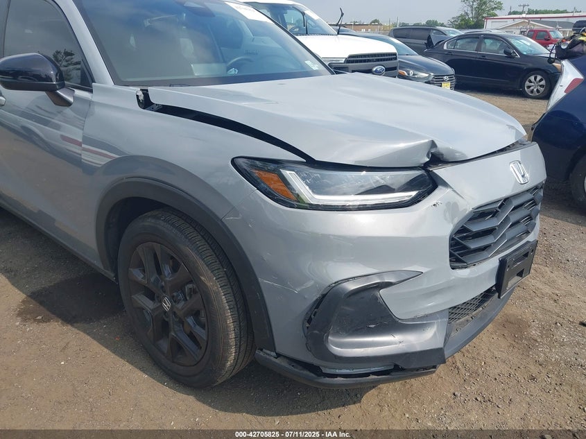 2024 Honda Hr-V Awd Sport/Awd Sport W/O Bsi VIN: 3CZRZ2H57RM735796 Lot: 42705825
