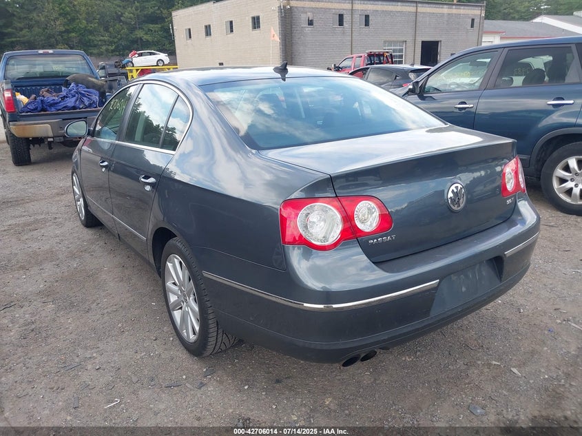 2010 VOLKSWAGEN PASSAT VIN: WVWJM7AN0AE101359