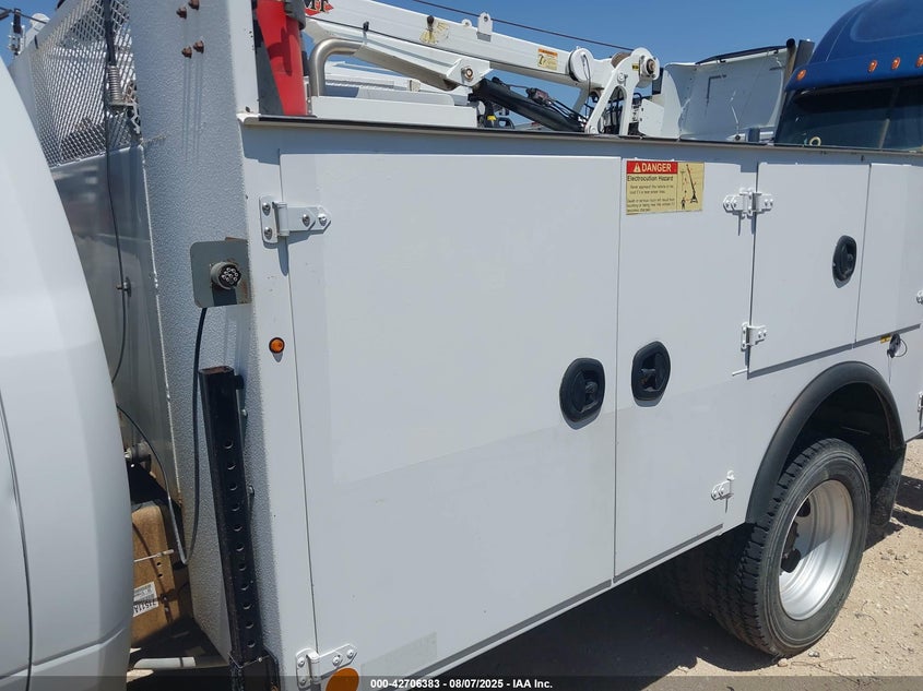 2018 Ram 5500 Chassis Tradesman/Slt VIN: 3C7WRMBJ8JG207345 Lot: 42706383