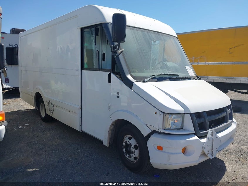 JALB4T175D7W01085 2013 Isuzu Commercial Van auction photo 1