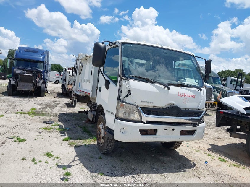 JHHKDM2H1JK001278 2018 Hino Xjc700 auction photo 1