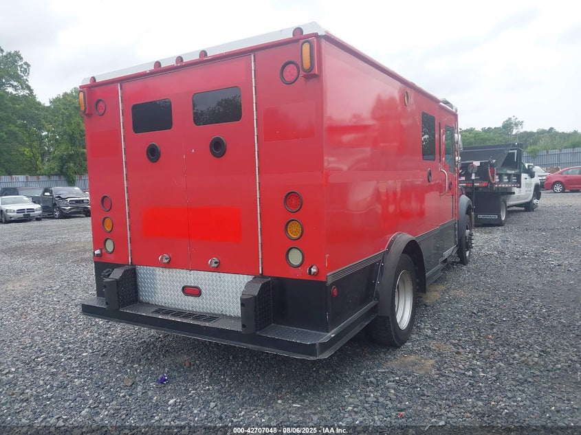3C7WRMAL3EG141764 2014 RAM 5500 photo no. 4