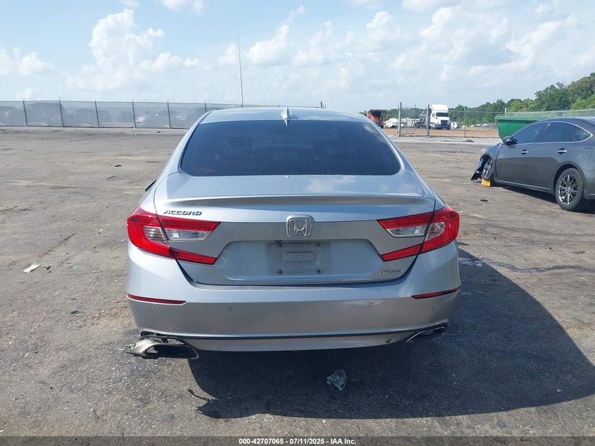 2018 Honda Accord Touring VIN: 1HGCV1F95JA144599 Lot: 42707065