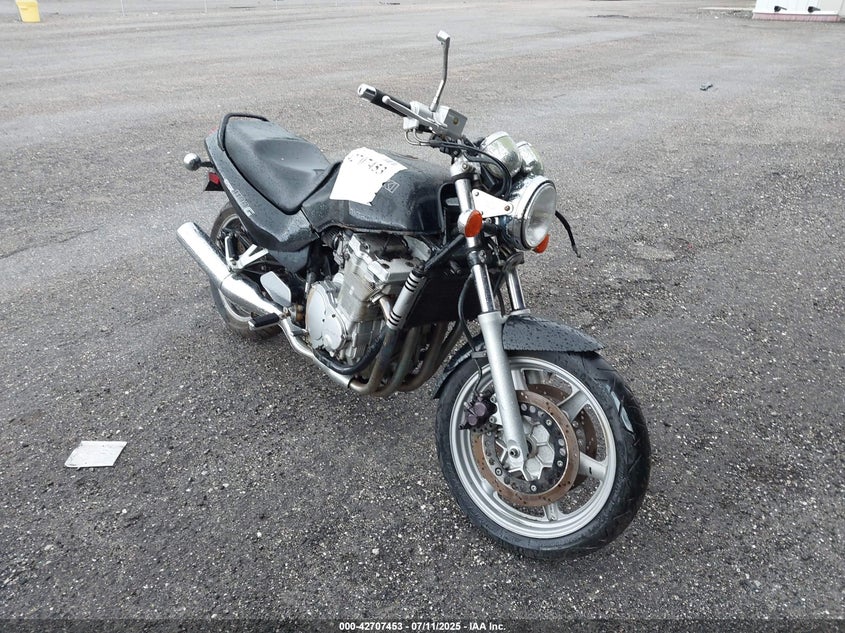 JS1GV74G6P2100905 1993 Suzuki Gsx1100 G auction photo 1