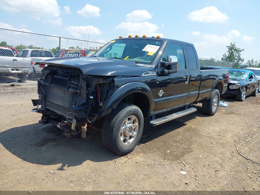 1FT8X3BT4CEB65953 2012 FORD F350 photo no. 2