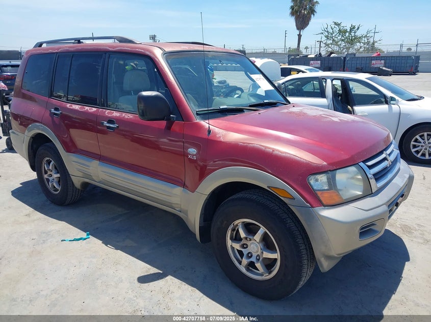 JA4MW31R32J030647 MITSUBISHI MONTERO Photo 1