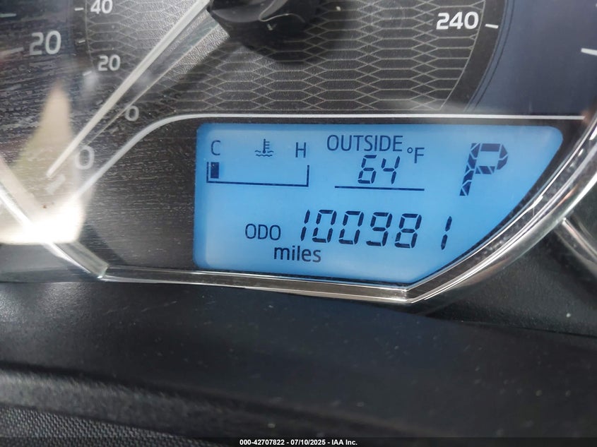 2015 TOYOTA COROLLA LE - 5YFBURHE0FP252153