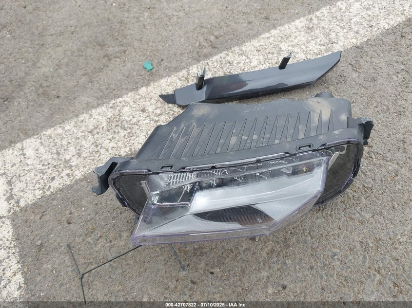 2015 TOYOTA COROLLA LE - 5YFBURHE0FP252153