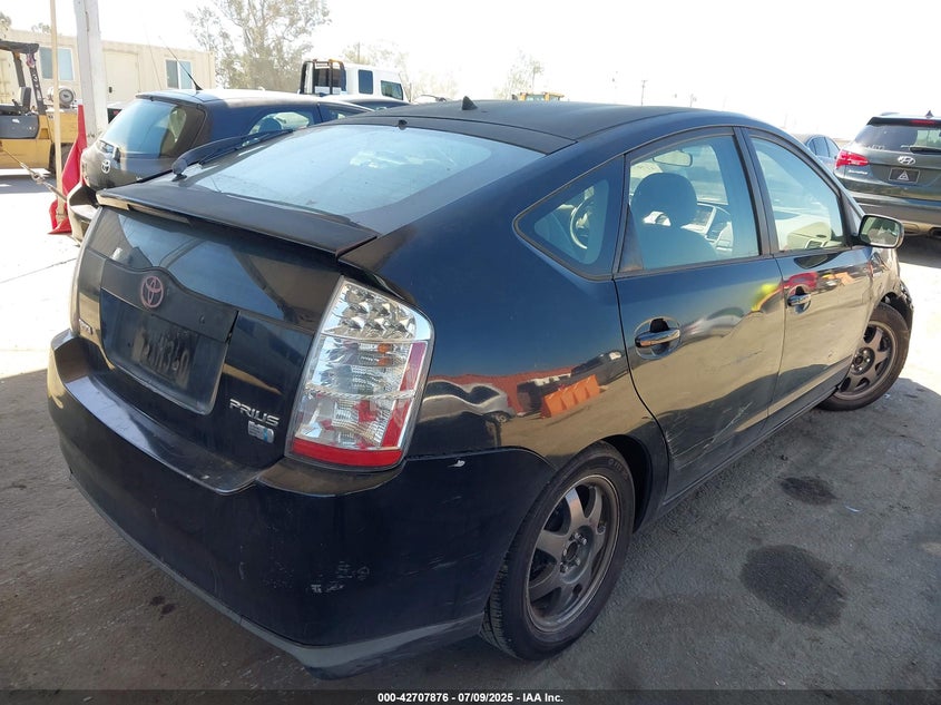 2007 TOYOTA PRIUS VIN: JTDKB20U673257335
