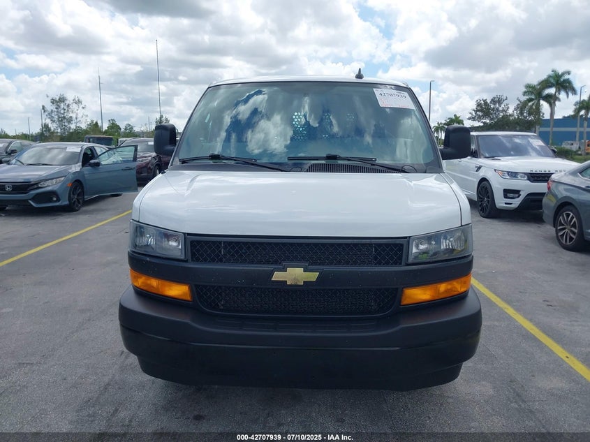 2022 CHEVROLET EXPRESS G2500(VIN: 1GCWGAFP8N1259529