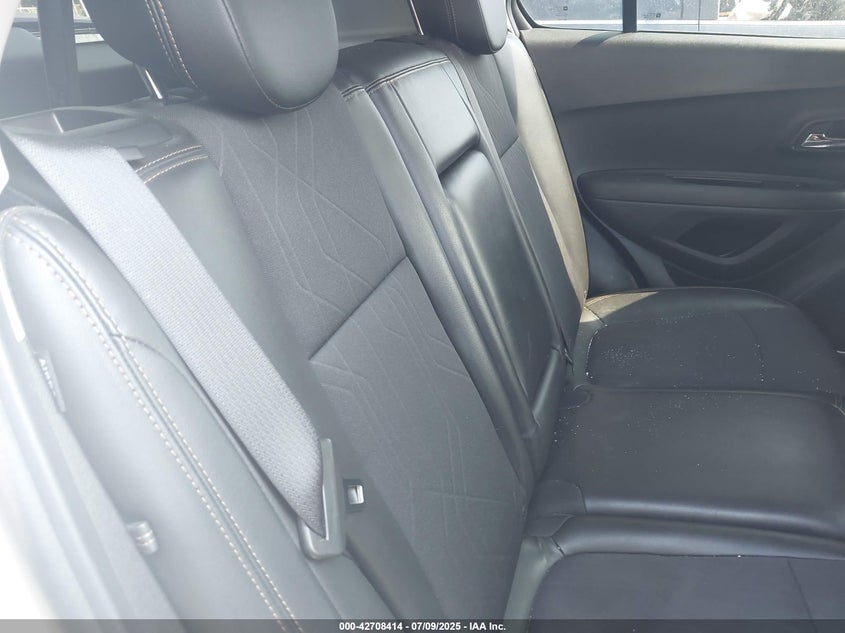 2020 CHEVROLET TRAX FWD LT - 3GNCJLSB3LL222637