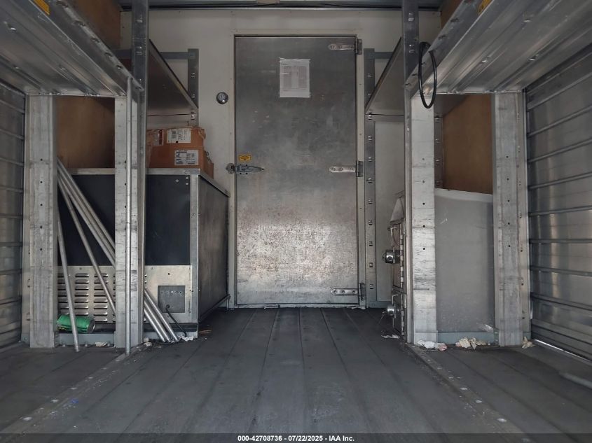 2014 Ford Econoline E450 Super Duty Cutwy Van VIN: 1FDWE4FL1EDA17843 Lot: 42708736