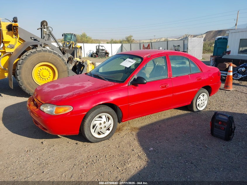 3FAFP13P5YR259721 2000 FORD ESCORT photo no. 2