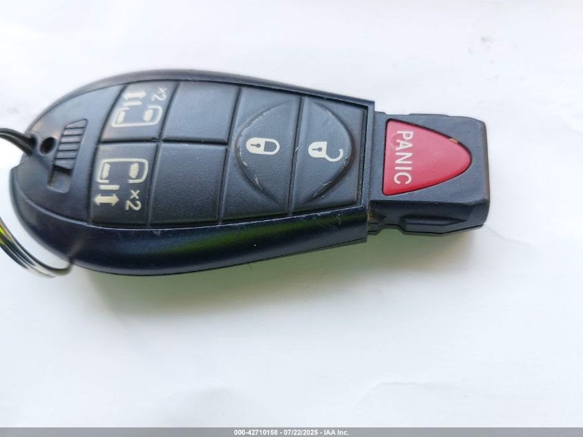 2012 Dodge Grand Caravan Crew VIN: 2C4RDGDGXCR145942 Lot: 42710158