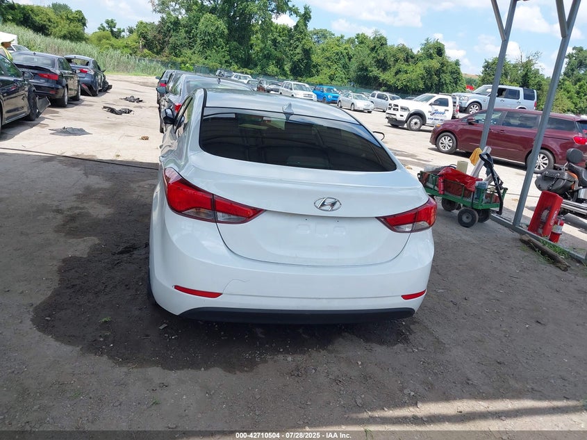 2015 HYUNDAI ELANTRA SE 5NPDH4AE0FH602050