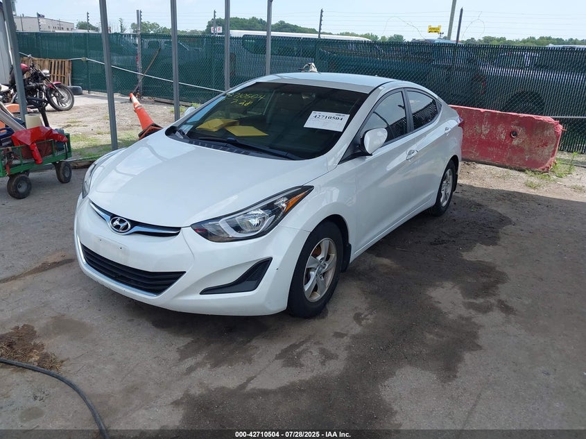 2015 HYUNDAI ELANTRA SE 5NPDH4AE0FH602050