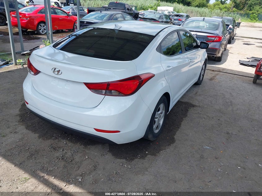 2015 HYUNDAI ELANTRA SE 5NPDH4AE0FH602050