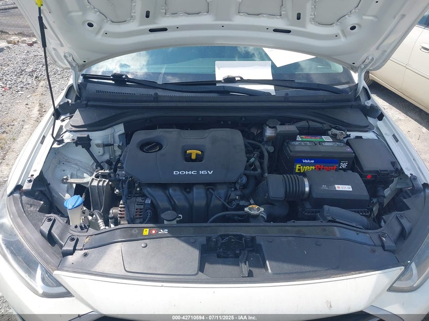 VIN 5NPD74LF1HH208827 2017 HYUNDAI ELANTRA SE