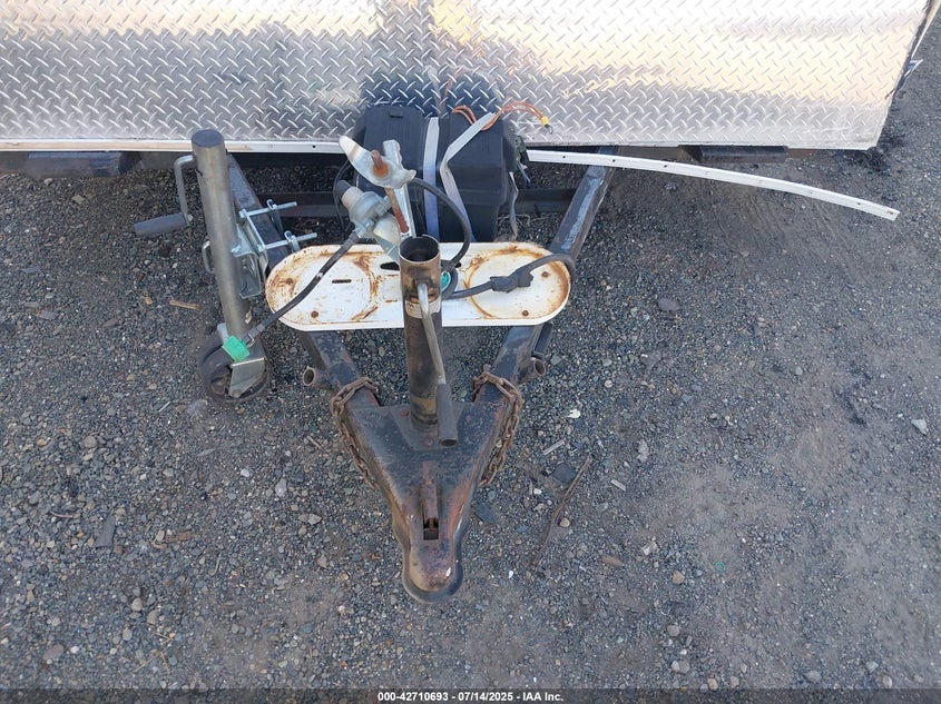 4XTTN18233C143567 2003   photo no. 10