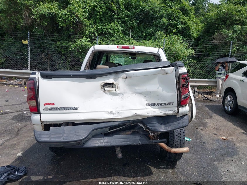 2005 Chevrolet Silverado 1500 Z71 VIN: 2GCEK13T751101169 Lot: 42711202
