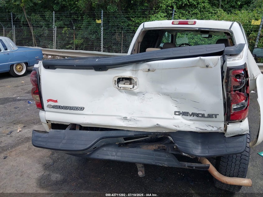 2005 Chevrolet Silverado 1500 Z71 VIN: 2GCEK13T751101169 Lot: 42711202