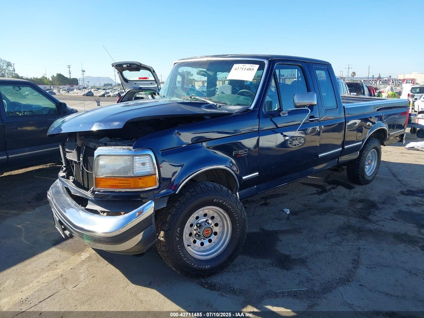 1FTEX15H8PKB71342 1993 FORD F-150 photo no. 2