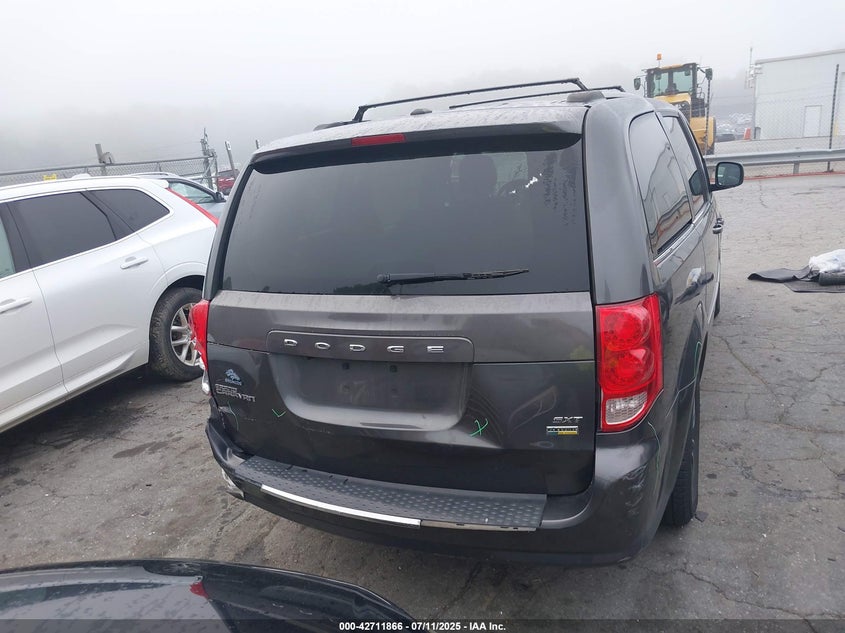 2017 DODGE GRAND CARAVAN SXT - 2C4RDGCG0HR859622