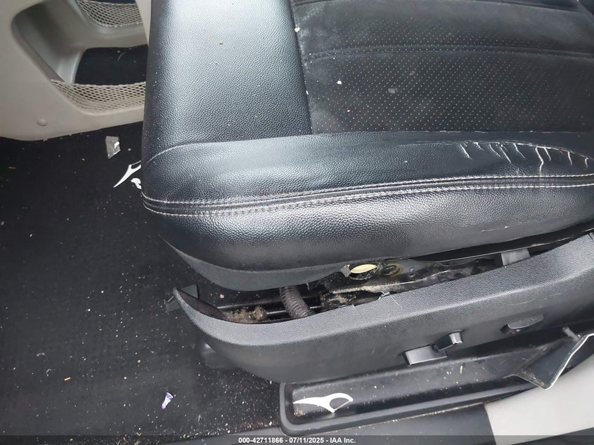 2017 DODGE GRAND CARAVAN SXT - 2C4RDGCG0HR859622