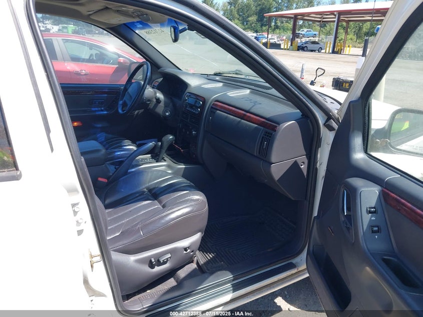 1J4GW58NXYC341436 2000 JEEP GRAND CHEROKEE photo no. 5