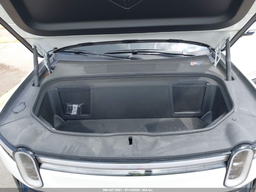 2025 Rivian R1s - 7PDSGBBA4SN057418