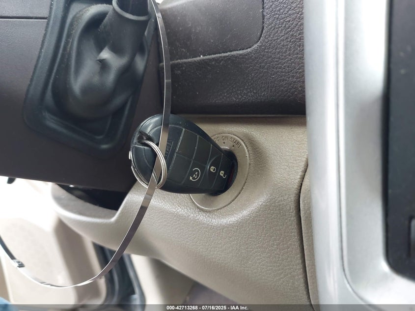 2009 Dodge Ram 1500 Slt/Sport/Trx VIN: 1D3HV13T19S721470 Lot: 42713268